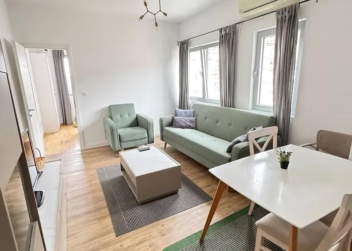 Ayca Central Apartment