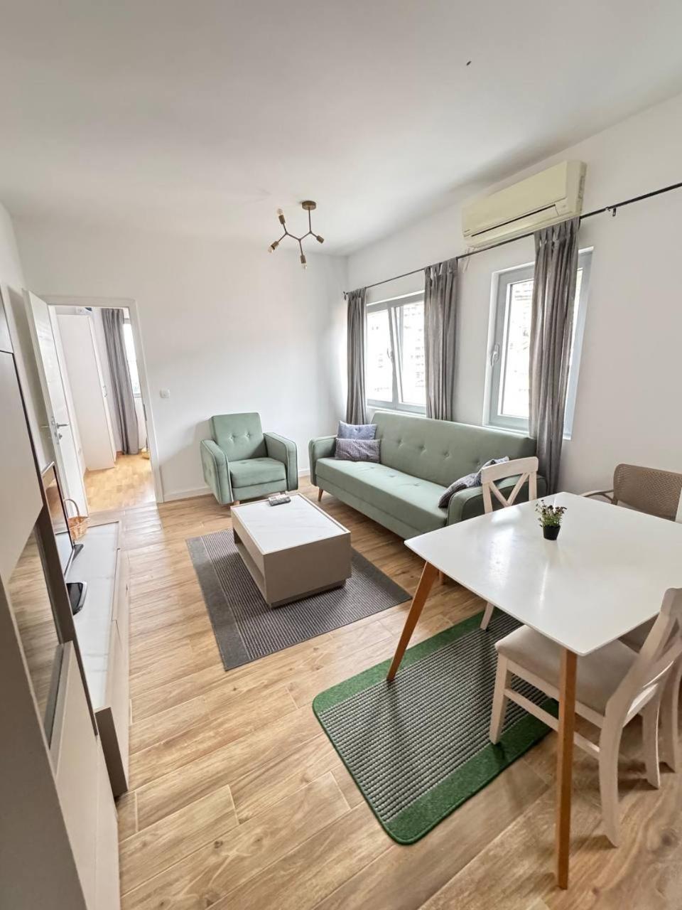 Ayca Apartman